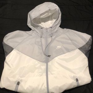 Nike windbreaker